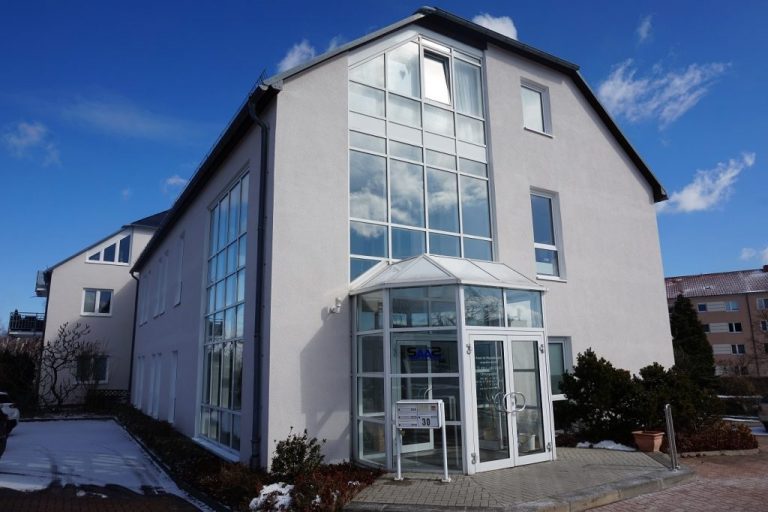 house1-1024×682